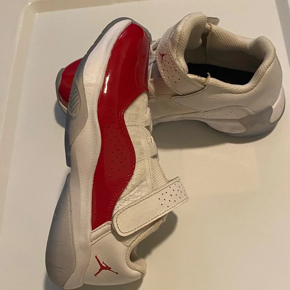 Kids Nike Air Jordan Red and White Sneakers Size 1.5 Y